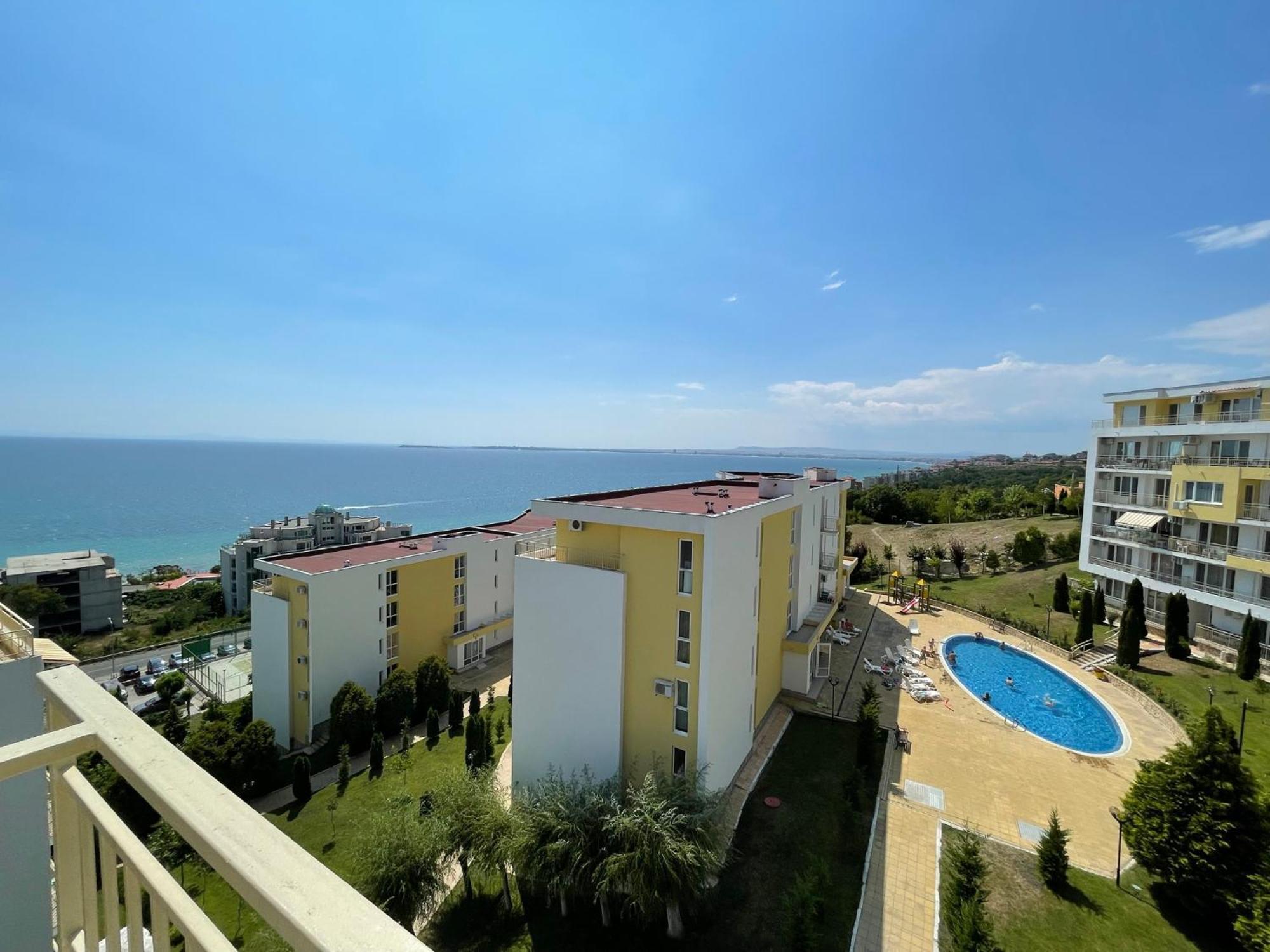 Fort Noks - Menada Apartments Светий Влас Номер фото