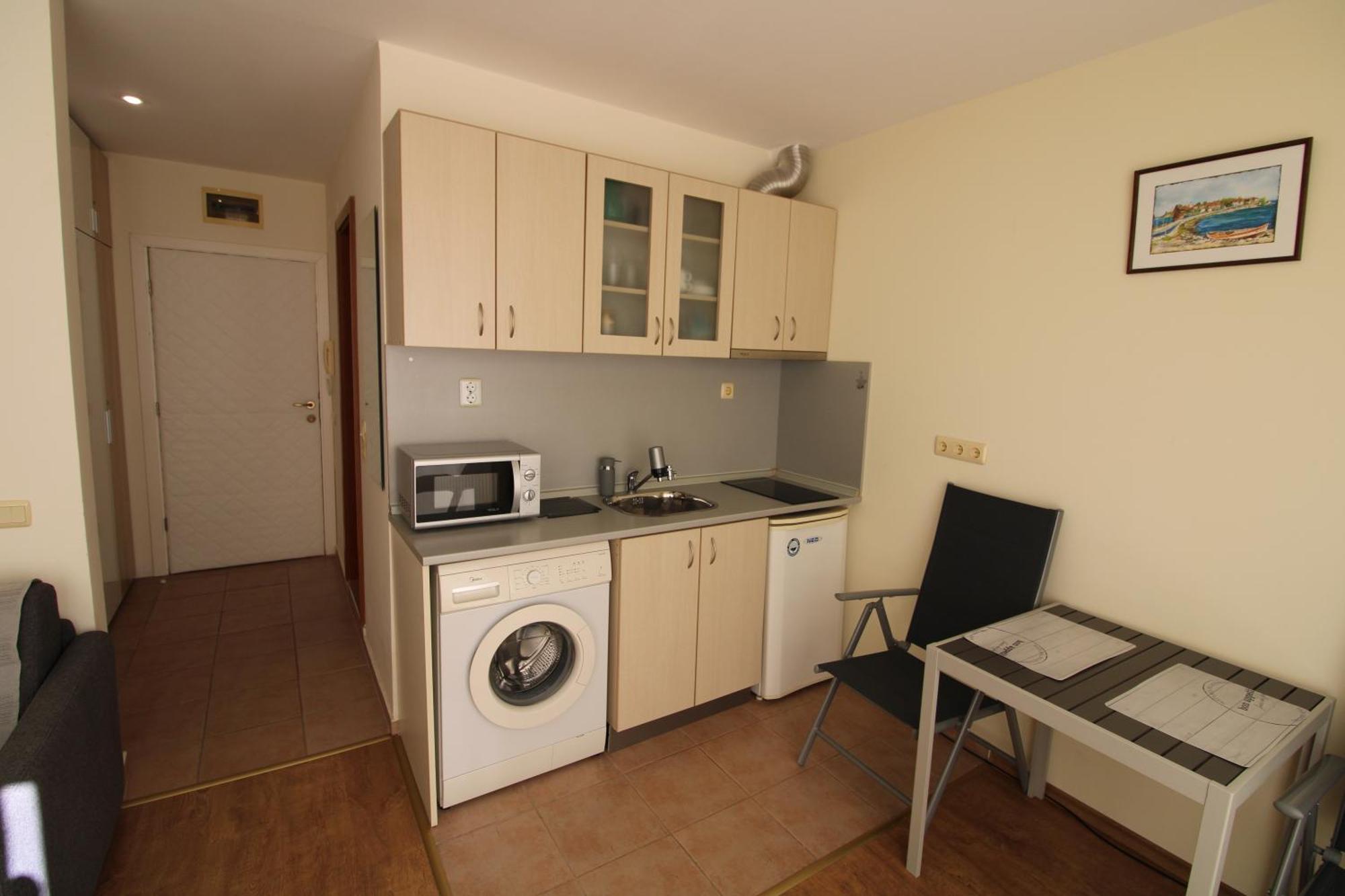 Fort Noks - Menada Apartments Светий Влас Номер фото